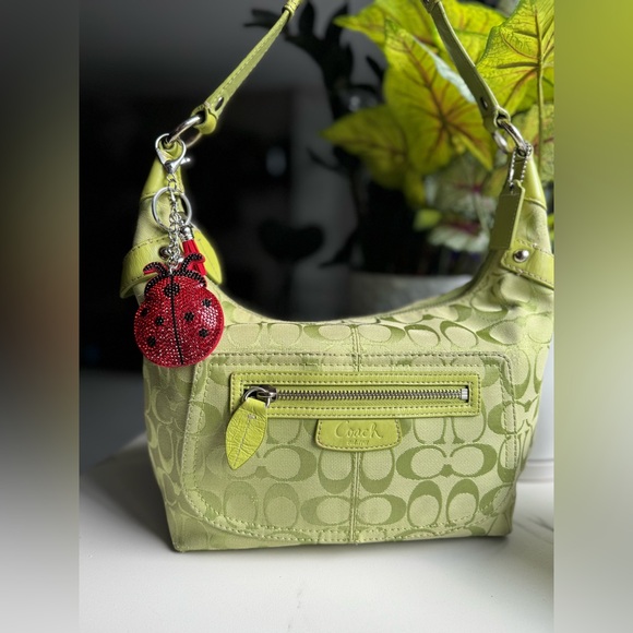 Coach Signature Penelope Hobo Lime Green Bag Vintage - Picture 1 of 9